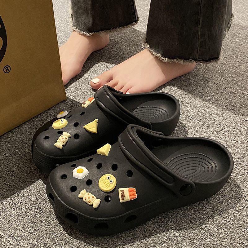 Summer 2025 Women's Trendy Breathable Hole Sandals: Cute, Non-slip, Thick Sole Couple Beach Shoes