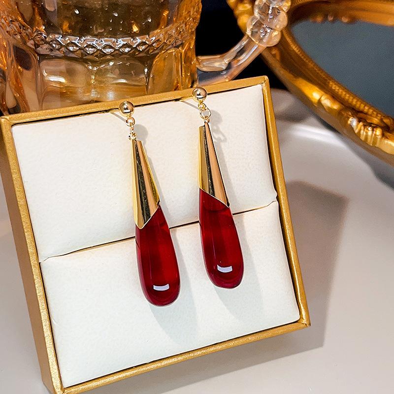 Retro Red Festive Women Simple Creative Eco Friendly Stud Earrings For Wedding Spring Festival Gift
