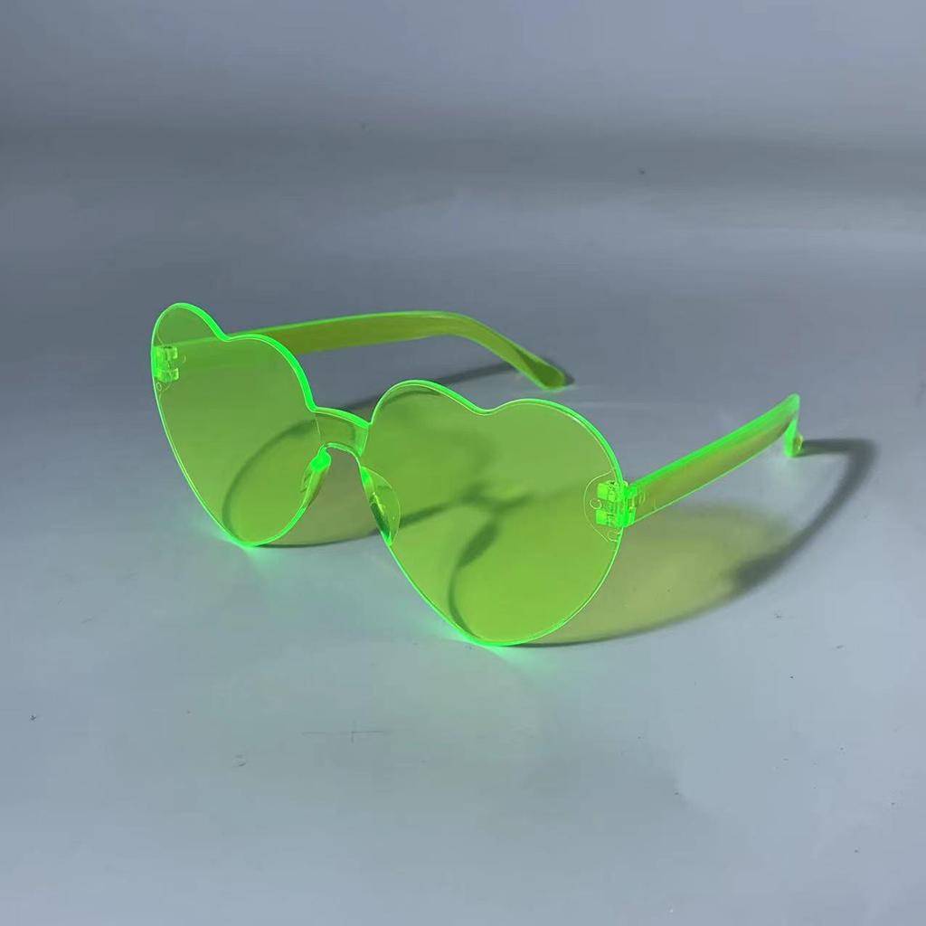 Transparent Heart-Shaped Jelly Sunglasses for Men & Women - European & American One-Piece Design