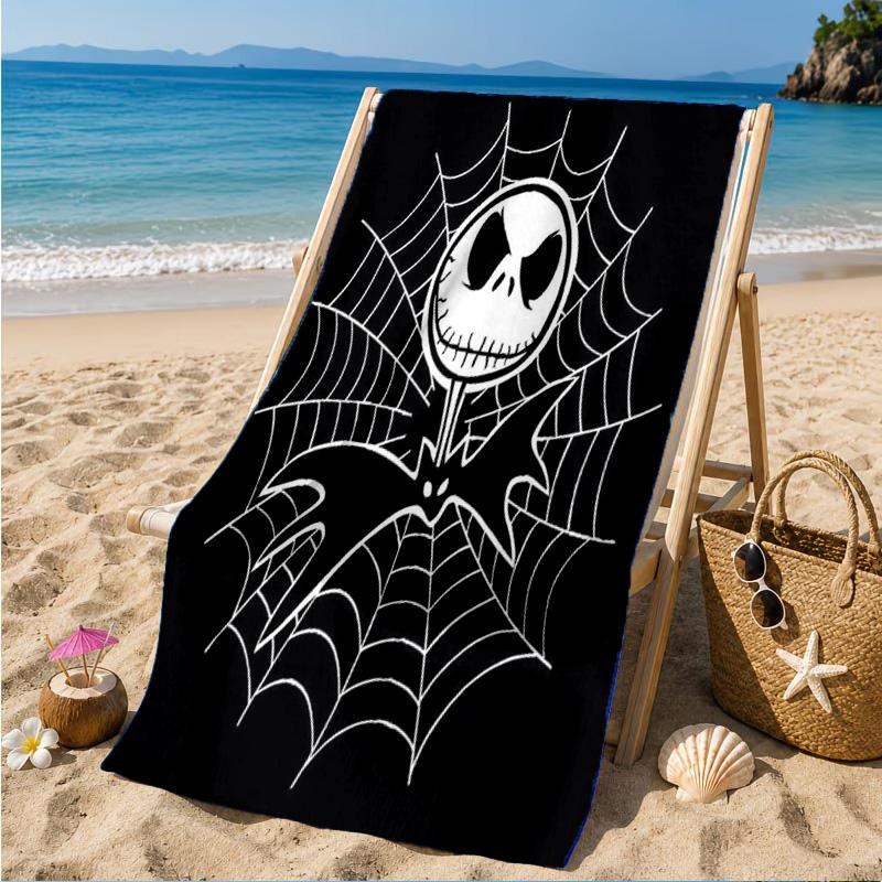 Skull Jack Artwork Printed Microfiber Beach Towel, Soft And Absorbent, Quick-Dry, Ideal for Summer Travel, Beach Essential, Swimming Pool