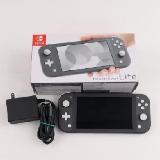 

Подержанная консоль Nintendo Switch Lite Серая HDH-S-GAZAA от Nintendo темно-серого
