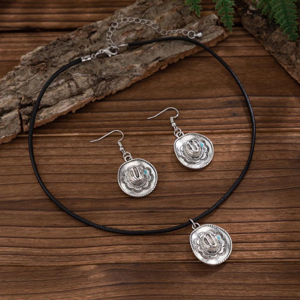 Classic Sun Pendant Necklace Set with Imitation Pearls and Waxed Leather Cord