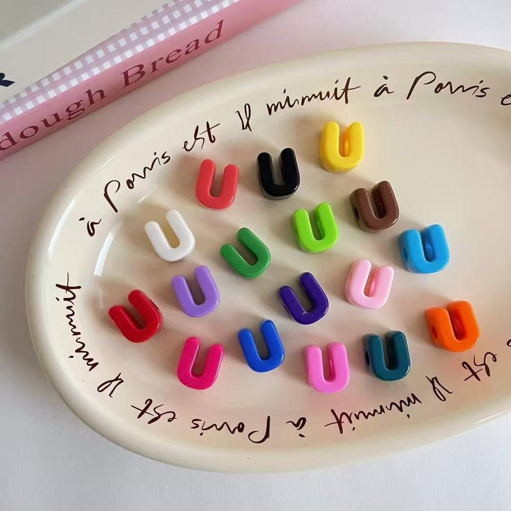 10 Stück/Los Bunte Englische Buchstabenperlen Für Schmuckherstellung DIY Dekoration Handykette Schlüsselanhänger Perlenstift Haaraccessoires