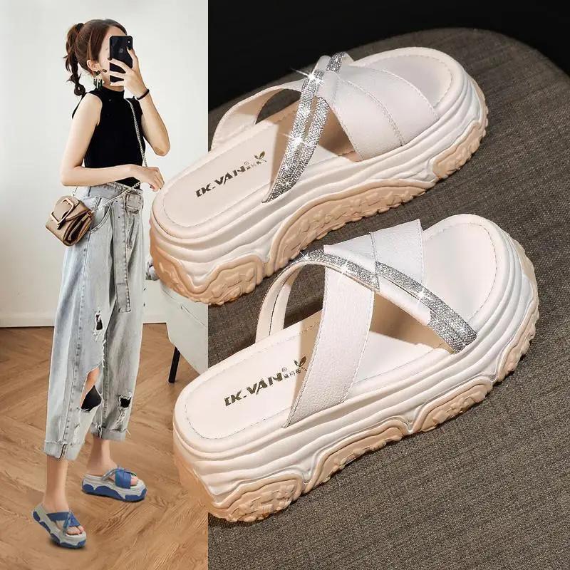 Fashion Women's Slippers and Ladies Sandals Flip Flops Shoes Slip-resistant Slides High Quality Vip Wholesale Casual Cheap Liquidation