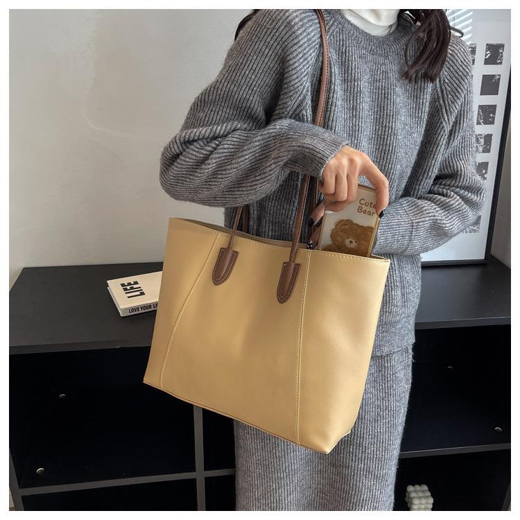 Retro Large Capacity Faux Leather Tote Bag for Women, Vintage Style Work Shoulder Handbag, Street Chic Commuter Purse