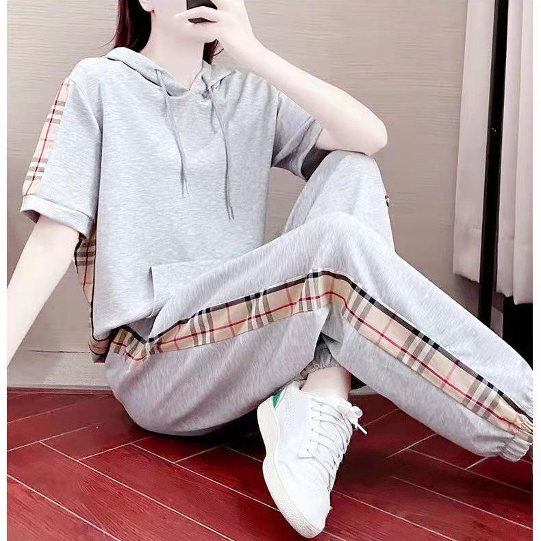 

Женский стильный летний повседневный комплект-двойка 2025: Свободная толстовка с капюшоном и коротким рукавом Спортивная одежда XL серый