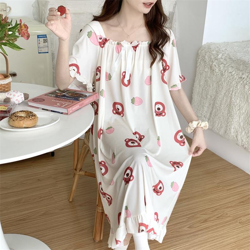 Women's Plus Size Ice Silk Nightdress - Summer Over-the-Knee, High-End, Loose Fit, Thin Section for Sizes Up To 300 Jin