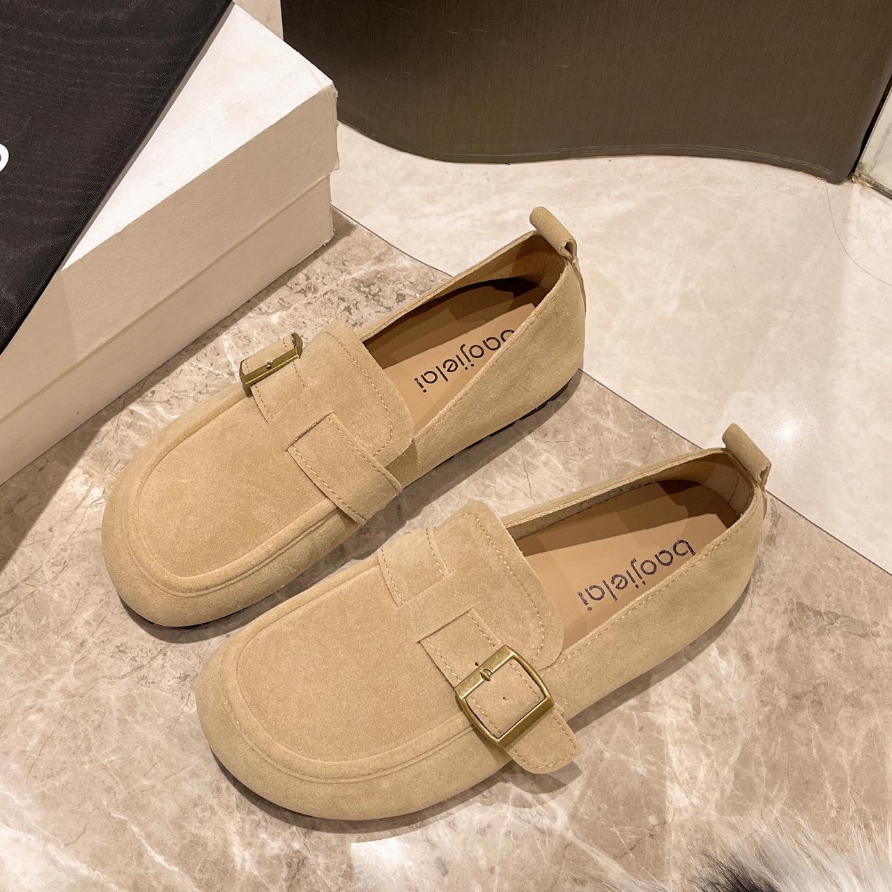 

Женская весна и осень 2024 года. Новые бархатные туфли на плоской подошве. Женские туфли Doudou с мягкой подошвой и рукавами на одной педали. Женские туфли 40