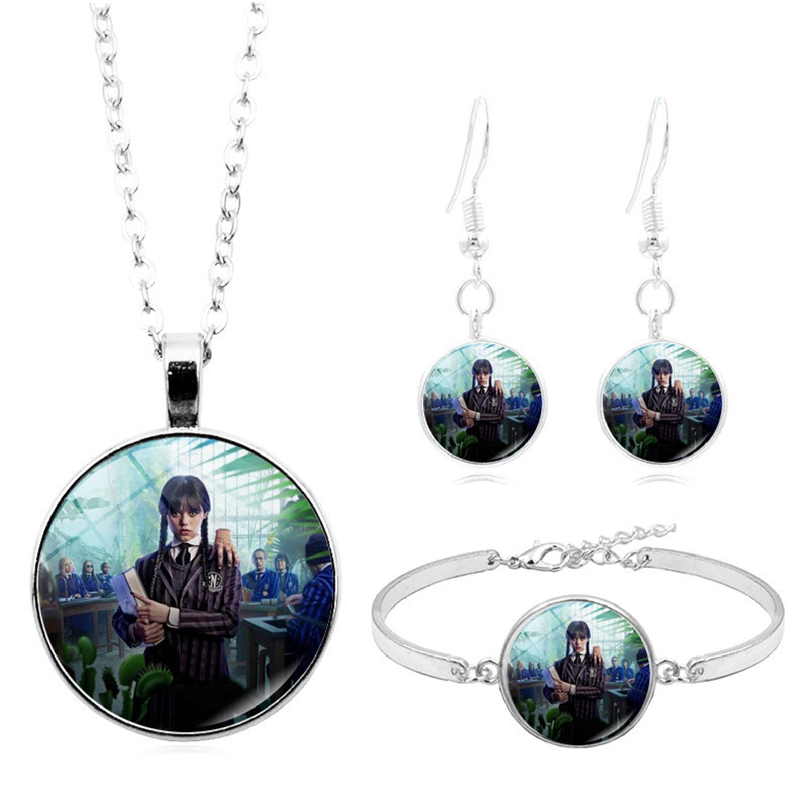 

Семейный набор ожерелий для женщин, популярный в Европе и Америке, браслет, серьги и ювелирный набор из трех предметов One Size