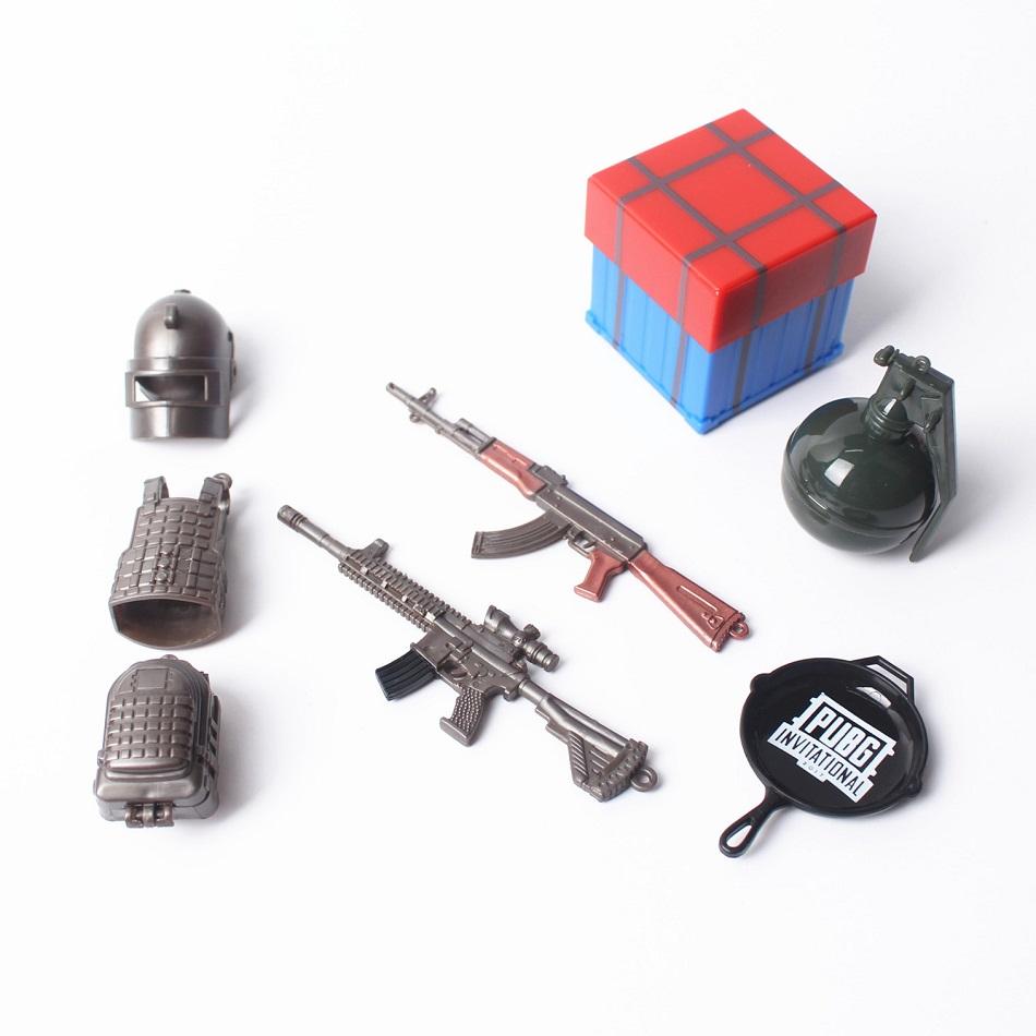 Spiel PLAYERUNKNOWN'S Tortenaufsatz Anime-Figur PUBG Party Alles Gute zum Geburtstag Tortendekoration Zubehör PVC-Ornamente Junge Kinder Geschenk