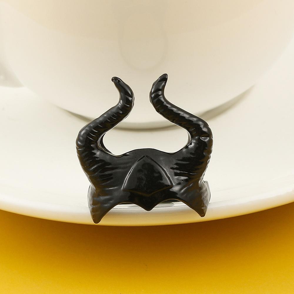Maleficent Horn Ring Halloween Masquerade Ring Ring Side Prop Trend No