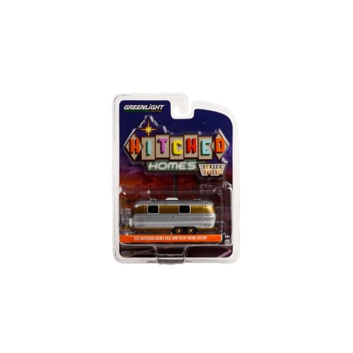 Greenlight 1/64 Scale Airstream Double-Axle Land Yacht Safari Custom 1972 Silver/Gold Greenlight Camper