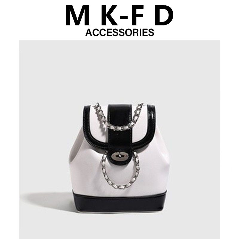 

Women s Bag Silver Chain Midding Oil Wax Cowhide Black with white