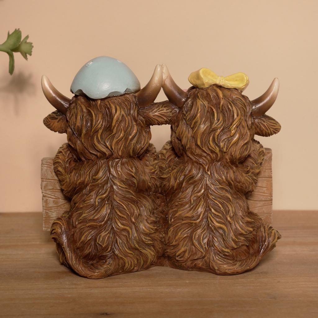 Påskko-figur, skotsk hartsskulptur, en present till kalvälskare, vårhem, kök, flerskiktad bricka för bordsdekoration.
