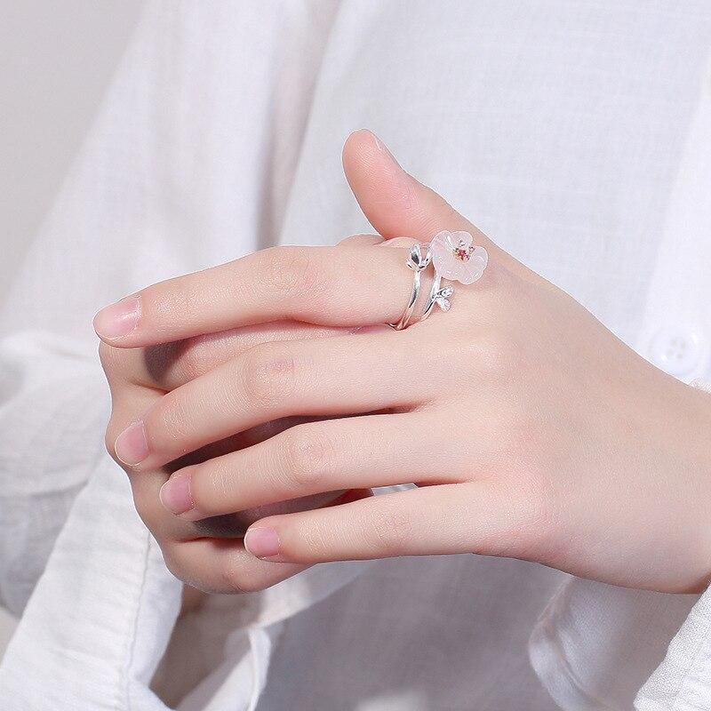 S925 Pure Silver Inlaid Natural Powder Crystal Plum Blossom Fresh and Sweet Women's Opening Ring Ring Wholesale