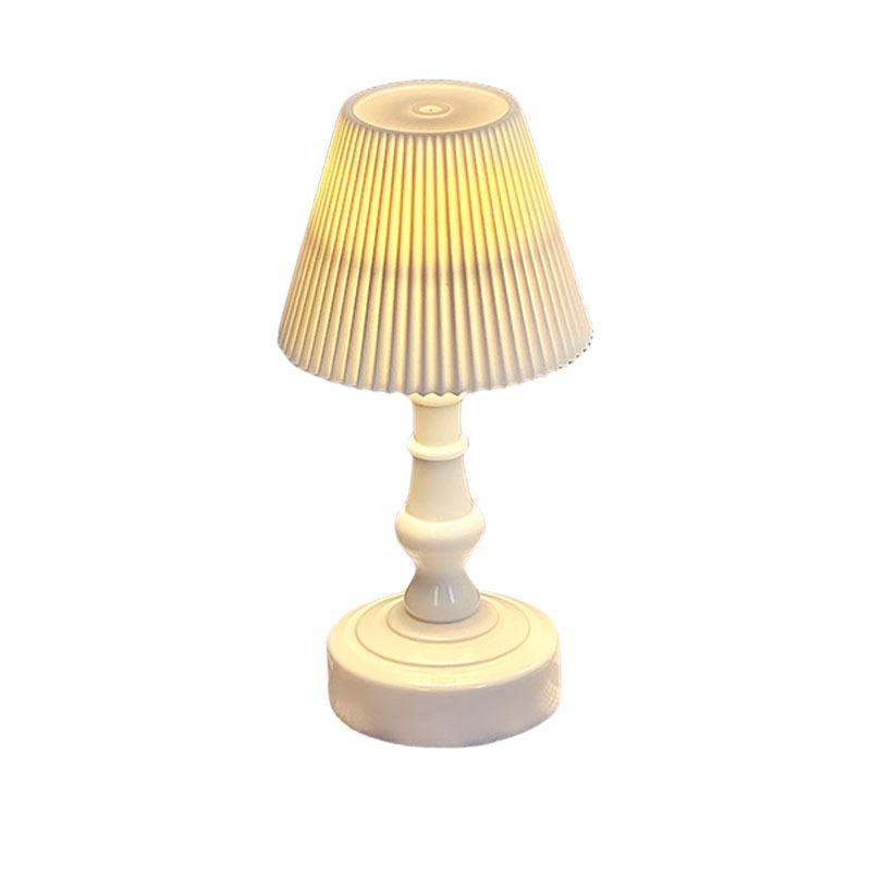 Retro Small Table Lamp: Perfect for Bedroom, Dorm, or As a Birthday Gift for Bestie. Adds Night Light and Decorative Atmosphere To Your Space.