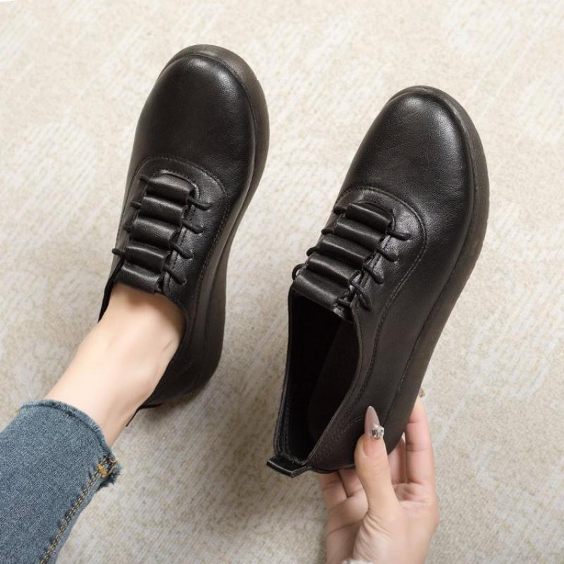 Women's Sports Shoes 2025 Fall New - Lightweight Breathable Running Sneakers Cushioned Anti-Slip Design Slip-on Loafers