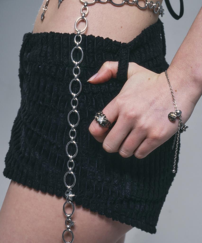 Sentiments No.323 [Black] Geometry Star Ring