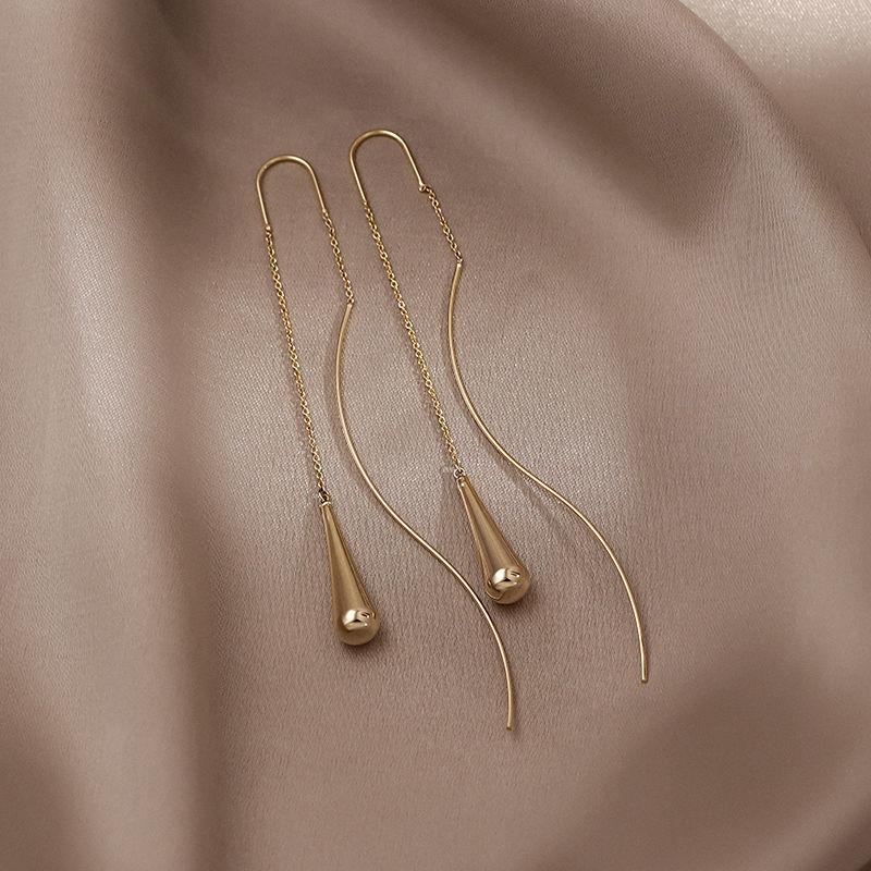 Fashionable Gold Alloy Geometric Chain Earrings 2023 Long Dangle Style Tassel