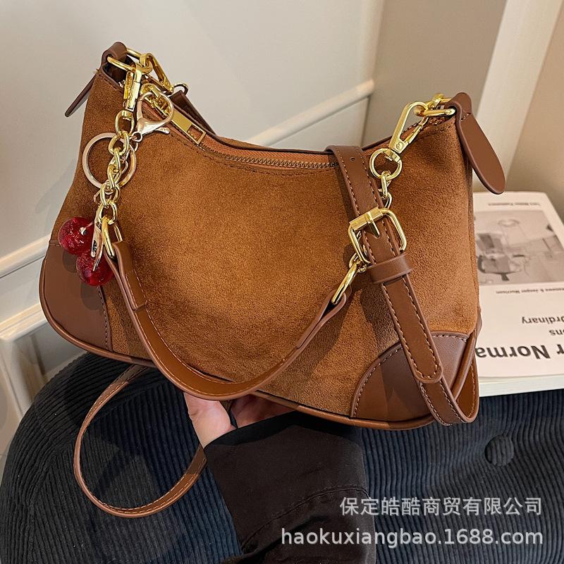 Retro Bag Women's Autumn and Winter 2025 New Fashion Niche Design Shoulder Messenger Bag Popular Ins Dumpling Bag
