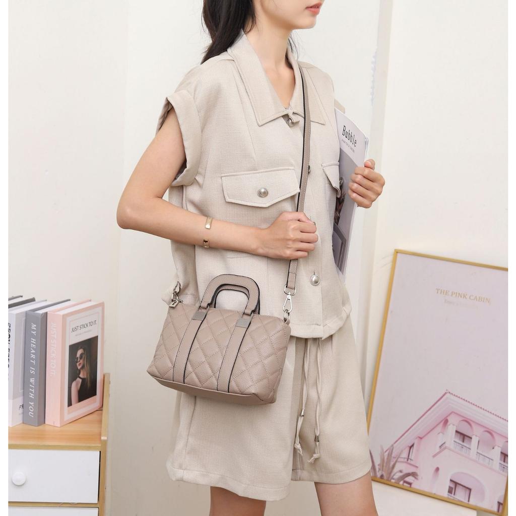 Cowhide Women's Bag Shoulder Crossbody Versatile Shopping Women's Bag Diamond Fashion Large Capacity Leather