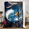 Ein Junge schwimmt unter Wasser mit Robben inmitten von Blasen und einem bunten Hintergrund. Decke für alle Jahreszeiten Mittagspause Überwurf Geschenk