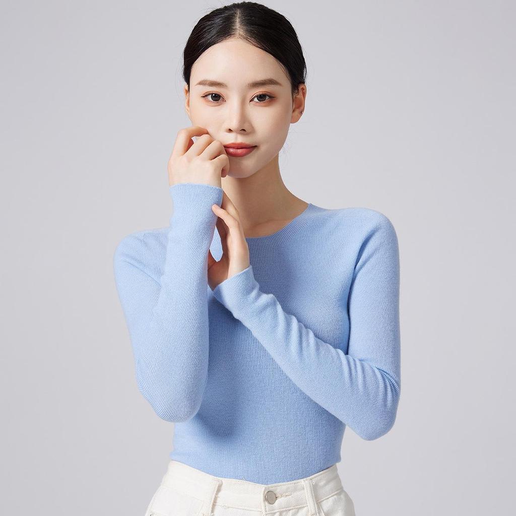 Machine Washable Women's Seamless 100% Pure Wool Round Neck Knit Sweater, 60 Count, 18 Gauge, Autumn Base Layer