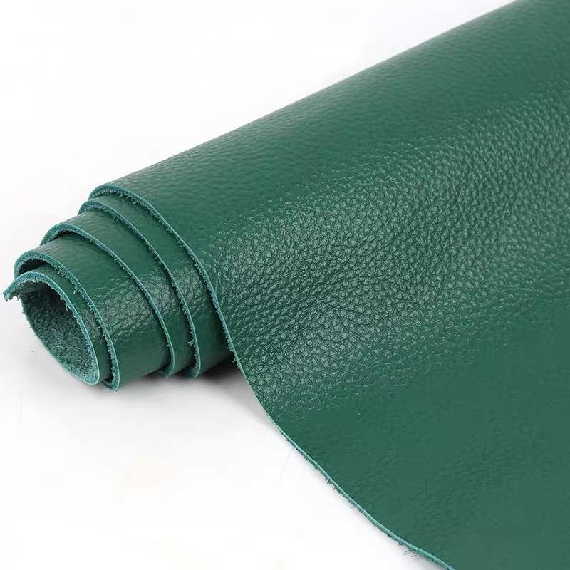 Whole piece of green leather, cut into sofa seats, genuine leather mouse pad, leather fabric, first-layer cowhide, thickened lea 20x30cm зелёный