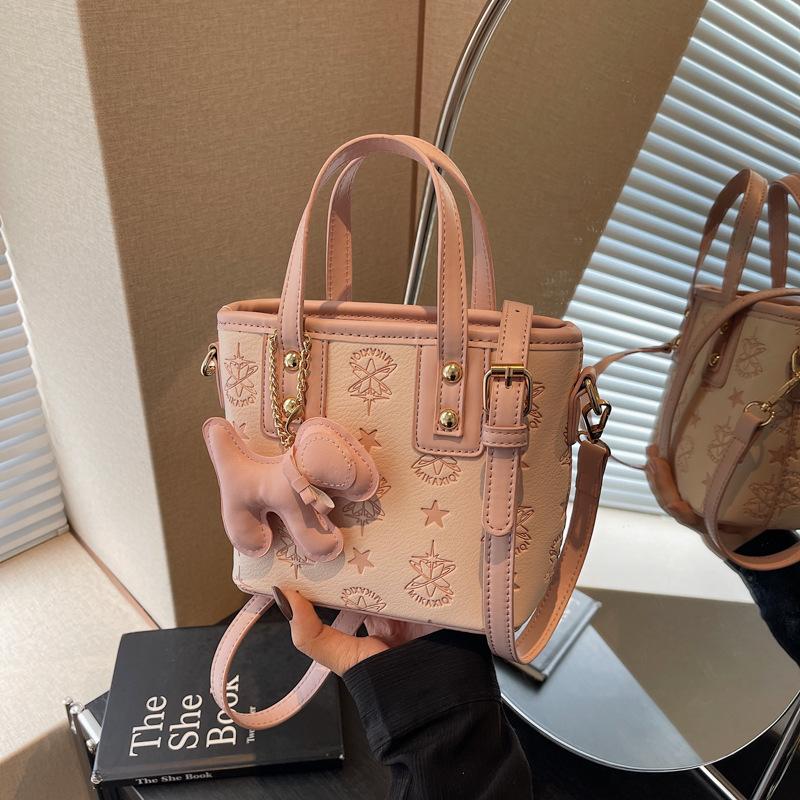 Wucifang Bags Women's Pink Fashion Hand Bucket Bag New Casual Versatile Shoulder Bag Niche Design Messenger Bag