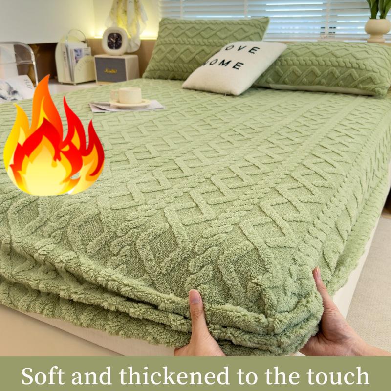 2025 Autumn and Winter Thickened Milk Velvet Bed Sheet,Single Piece Soft Coral Velvet Bed Cover,Taffeta Mattress Protector
