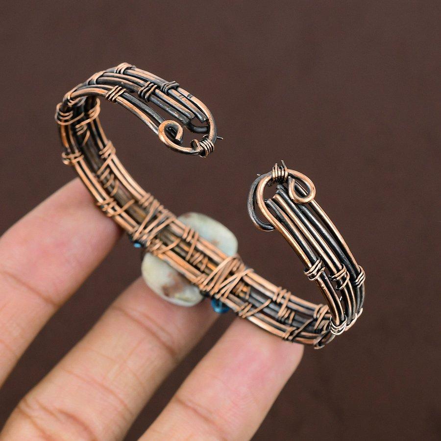 Naturlig Karibisk Larimar Ädelsten Koppartrådsinlindad Armring Justerbar W4K23