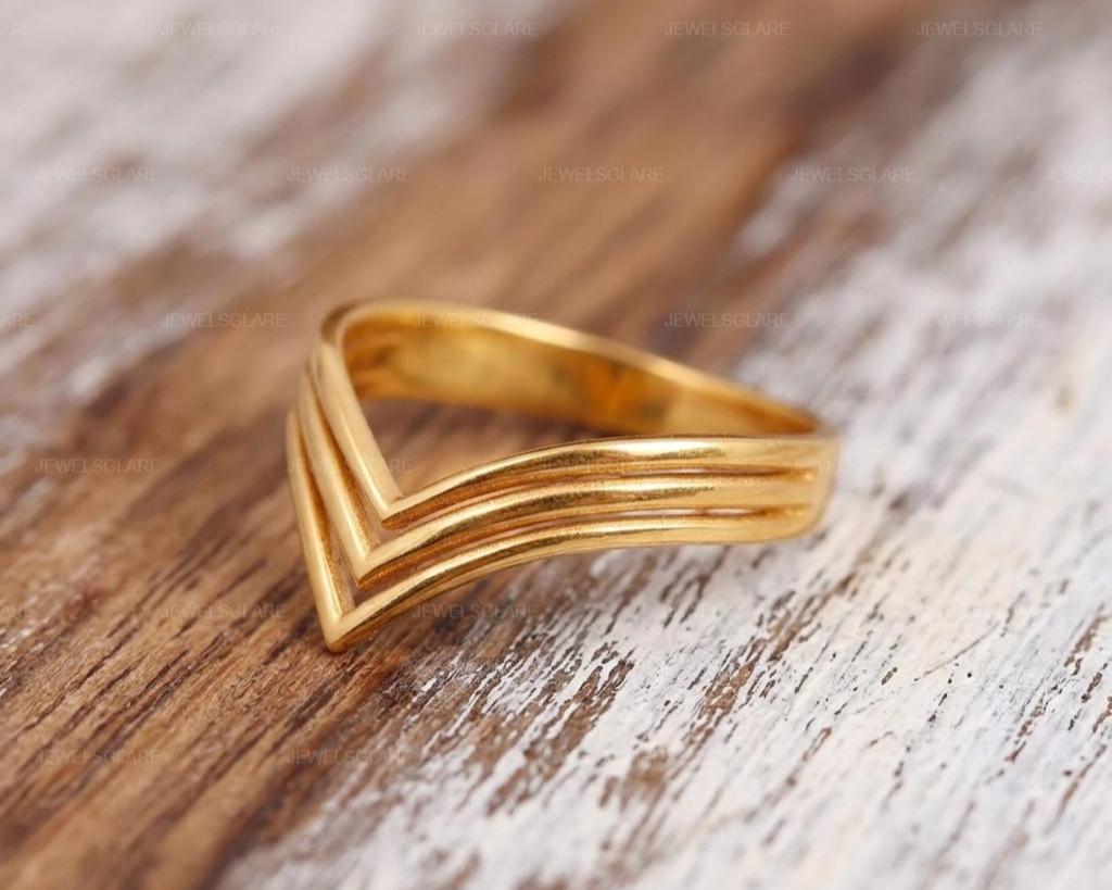 14 Karat Gold Chevron Wishbone Ring, Minimalistischer V-förmiger Ehering