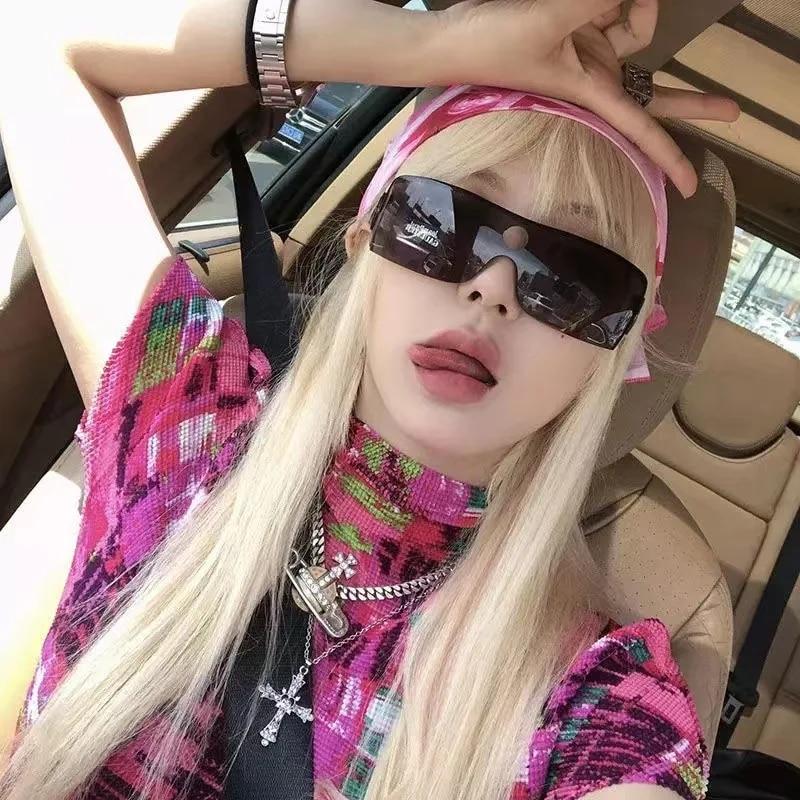 Gothic Pink Cross Necklace Y2K Purple Zircon Punk Pendant Necklace Grunge Heart Cross Necklace for Women Jewelry Accessories