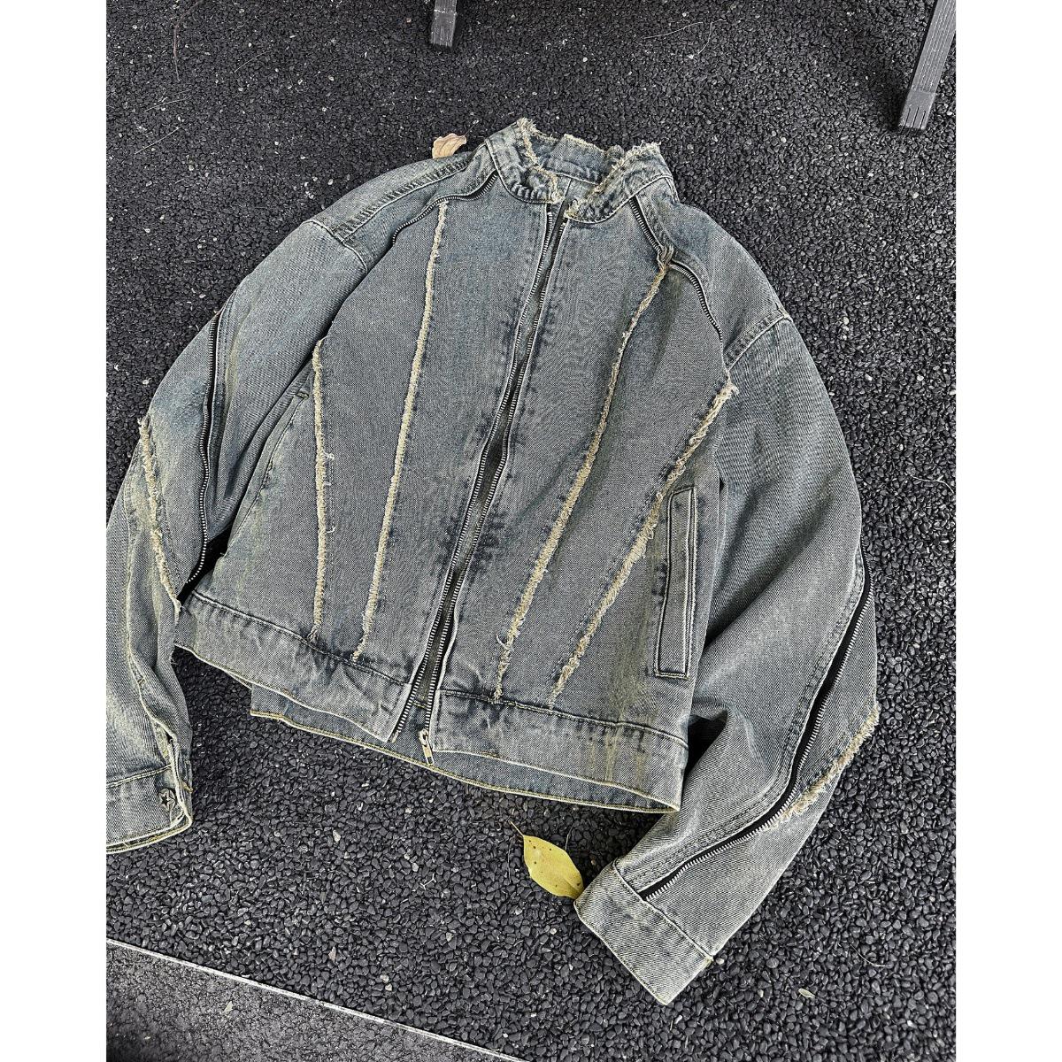 

Мужская ретро-куртка из деконструированного стираного денима в байкерском стиле - воротник-стойка, тренд весна/осень L синий