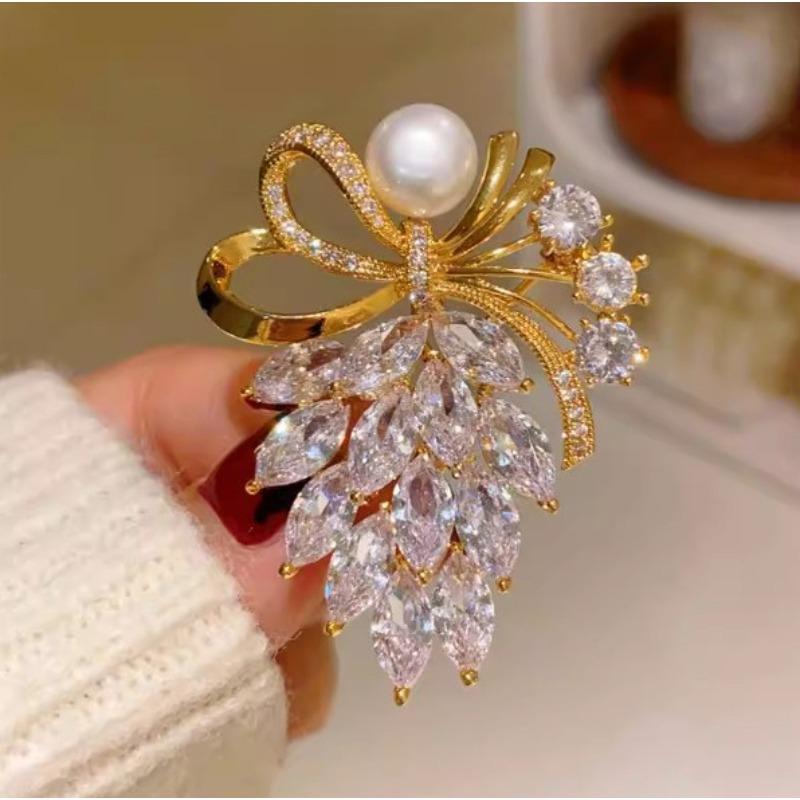 New Alloy Brooch High-end Niche Women's Peony High-end Pin Coat Suit High-end Versatile Brooch