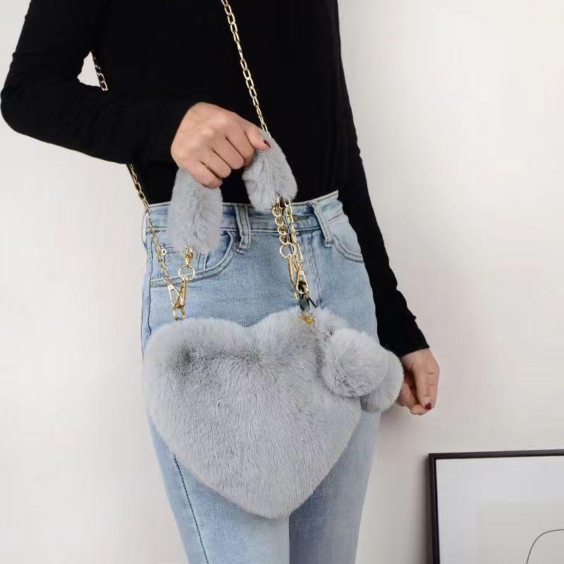 Faux Rabbit Fur Handbag Fashionable Women's Heart-shaped Handbag Single-shoulder Crossbody Bag Large-capacity Coin Purse