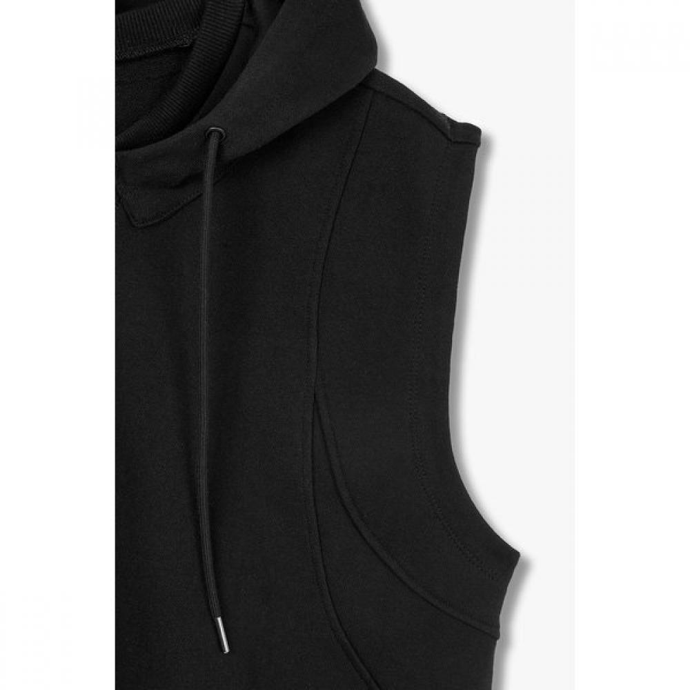 STudio Tomboy Sleeveless Hooded T shirT 9106222219cT