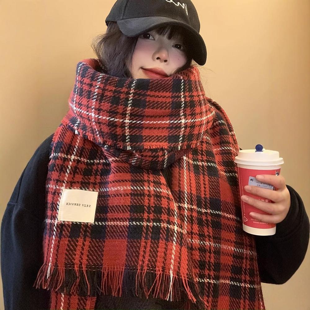 Atmosphere red plaid scarf women's winter Korean version retro versatile student couple warm scarf Christmas gift