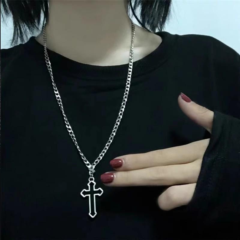 Colier Hip-Hop Trendy din Oțel Titan pentru Bărbați - Fashionabil, Versatil și Accesoriu Emoțional pentru Cuplu.