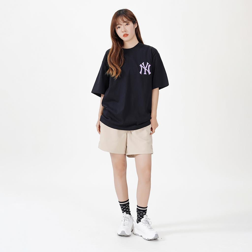 New MLB New York Yankees SS22 T Shirt Unisex Black 3ATS53023-50BKS