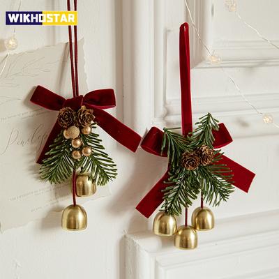 Enfeite Pendente de Porta Sinos de Natal Laço de Veludo Pinha Pendentes de Sino para Decoração de Natal 2024 Presente de Natal Noel