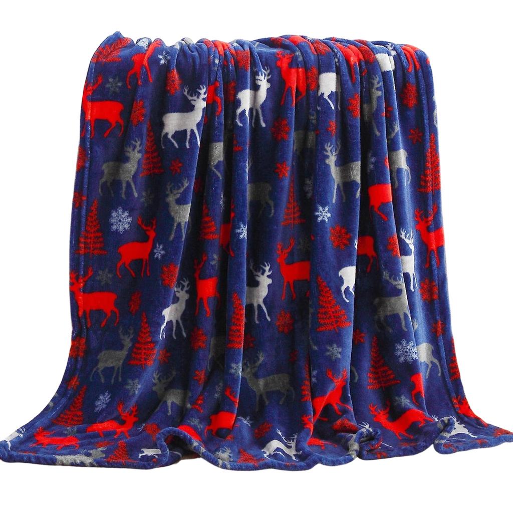 Christmas Blanket. Universal Blanket For The Whole Family. A Must-have For Home Parties