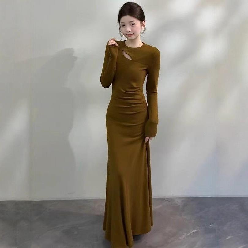 French temperament long-sleeved dress women's autumn new waist thin hollow long bottom t-shirt skirt