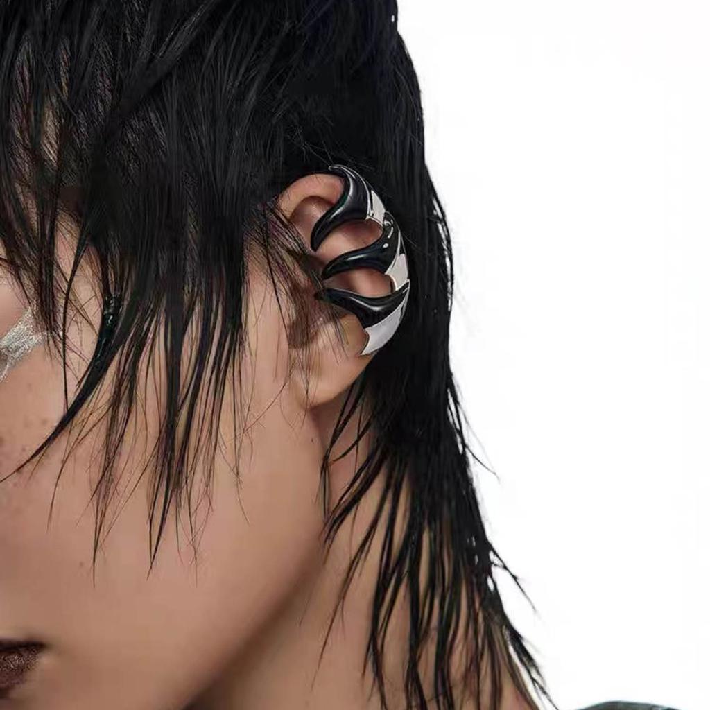 Devil Claw Earring Gothic Jewelry Punk Ear Cuff Clip Earrings for Women Fashion Nonpiercing Ear Clip Ear Jewelry Party