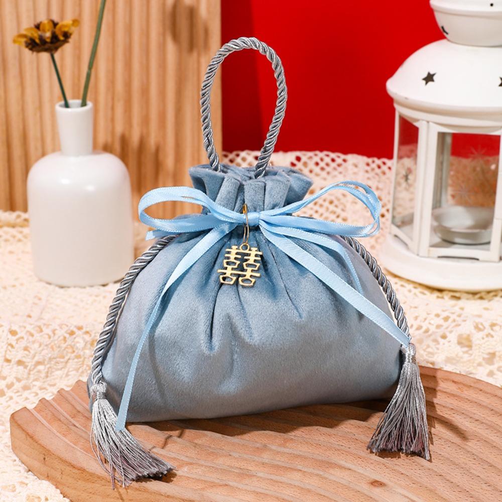 Chinese Drawstring Candy Bag Traditional Wedding Gift Bag Jewelry Organizer Flannel Gift Bag  Party