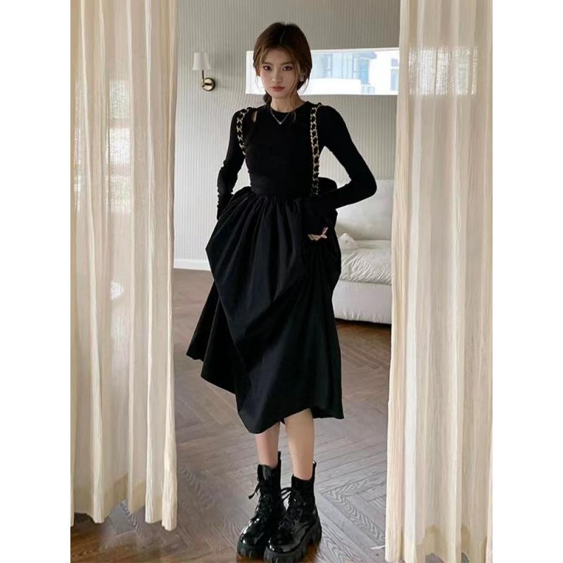 Black temperament long dress New high-end long-sleeved knitted dress Children's autumn