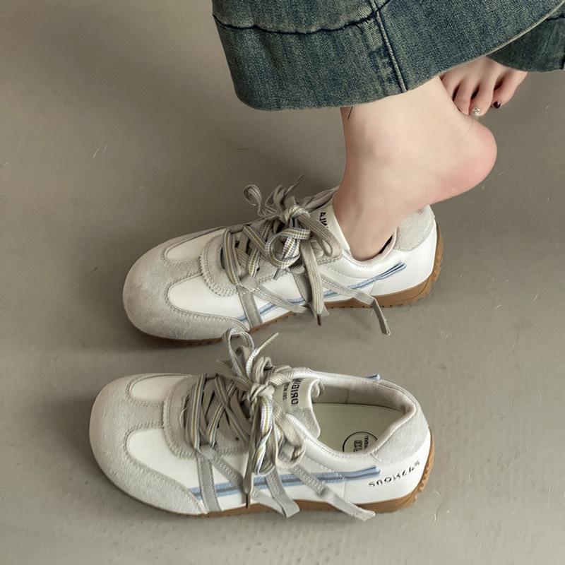 Versatile color matching comfortable pair of shoelaces sports and leisure board shoes women's summer fashion retro flat-bottomed breathable German