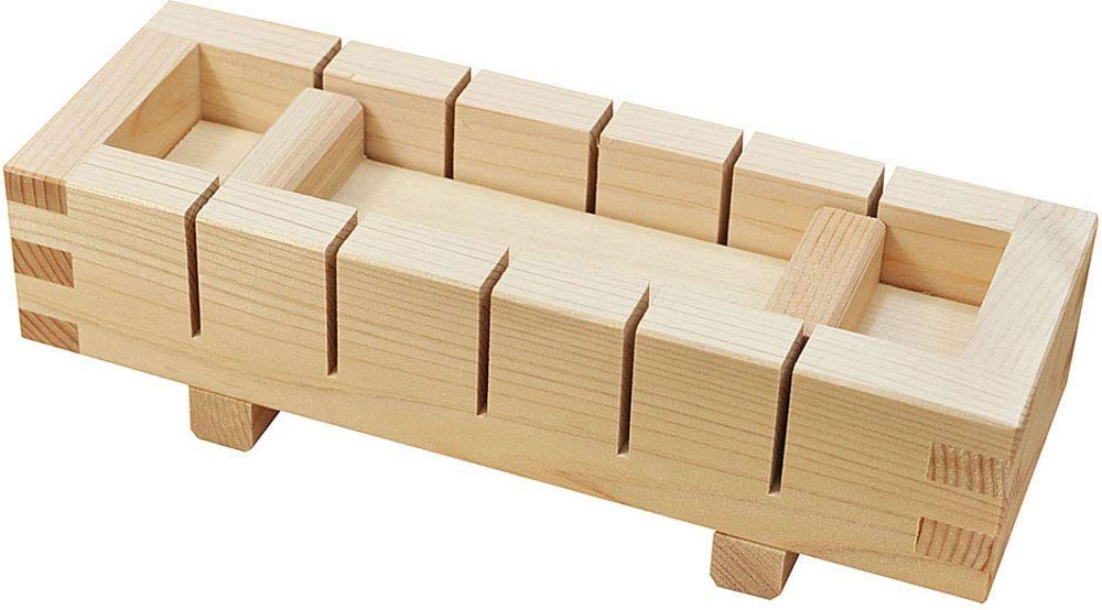 Hinoki Pressed Sushi Maker That Allows You To Cut Neatly Without Losing Its 21 X X Height Made In Comes with a Cutting Convenient for Professionals
