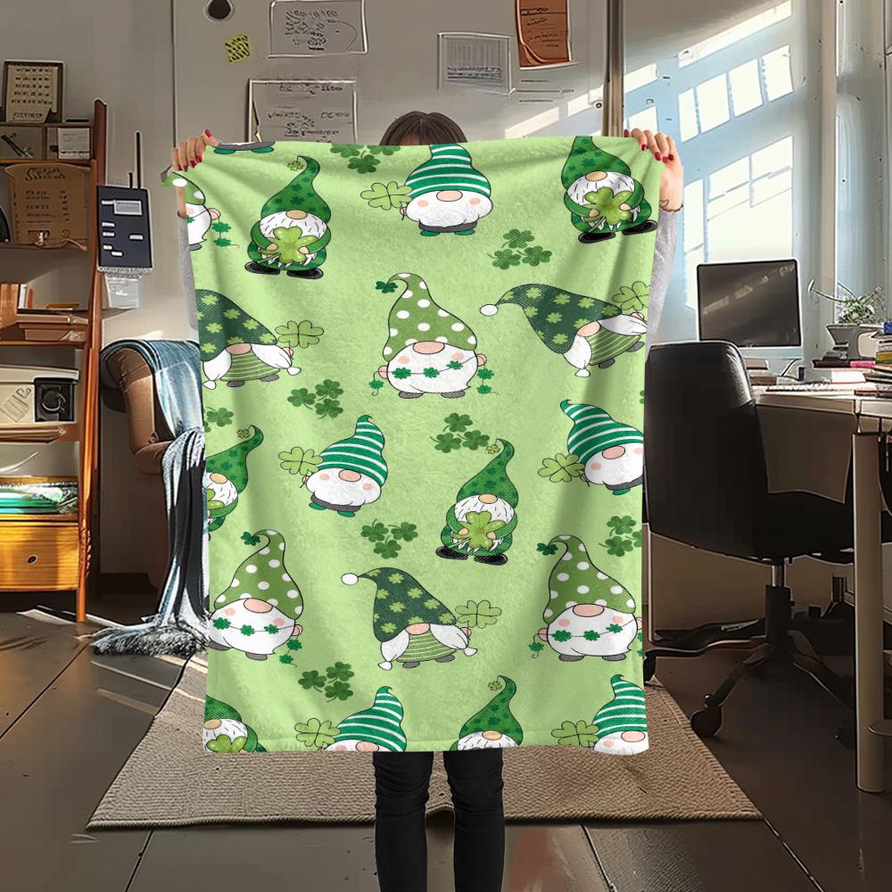 

1PC Four-leaf clover Print FlAannel Blanket, High quality Comfortable for All Seasons, Home Decor, Warmth and Comfort 80cm x 120cm