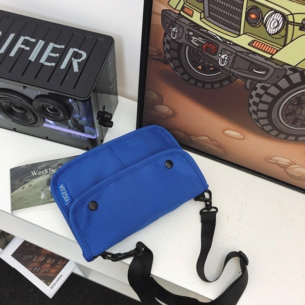 

Multiple Pockets Nylon Crossbody Bag Korean Style Men Shoulder Bag Square Message Bag Travel Blue No Pendant